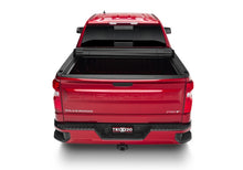 Load image into Gallery viewer, Truxedo 19-20 GMC Sierra & Chevrolet Silverado 1500 (New Body) 5ft 8in Sentry CT Bed Cover