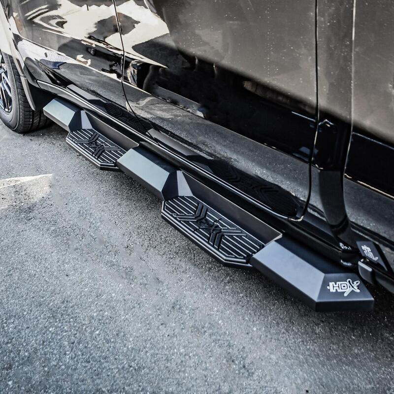 Westin 19-22 Chevrolet Silverado 1500 DC HDX Xtreme Nerf Step Bars - Tex. Blk