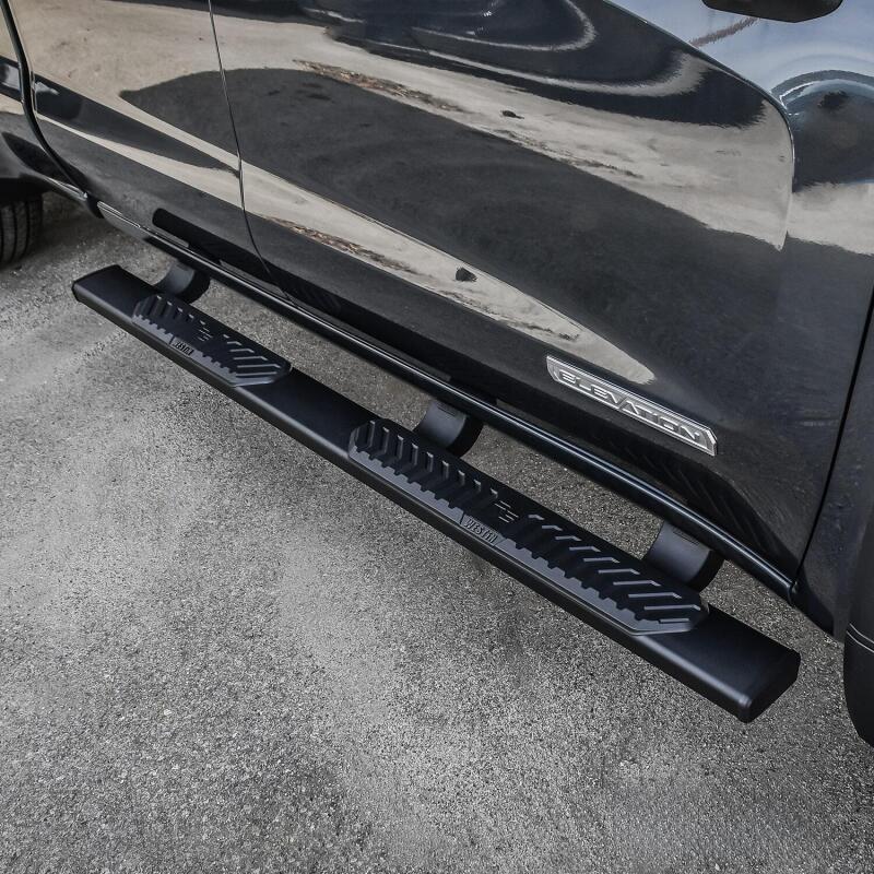 Westin 19-22 Chevrolet Silverado 1500 DC R5 Nerf Step Bars - Blk