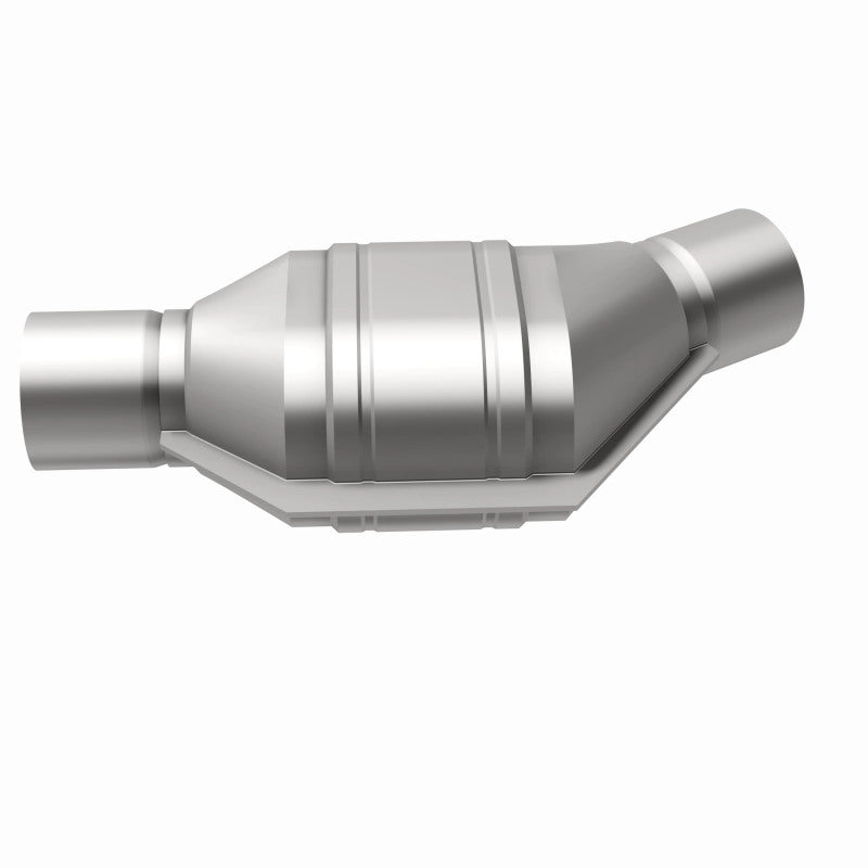 MagnaFlow Conv Univ 2.25inch Angled Inlet 50 Sta