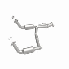 Load image into Gallery viewer, Magnaflow 04-06 Chevrolet Silverado 1500 5.3L Direct Fit Catalytic Converter