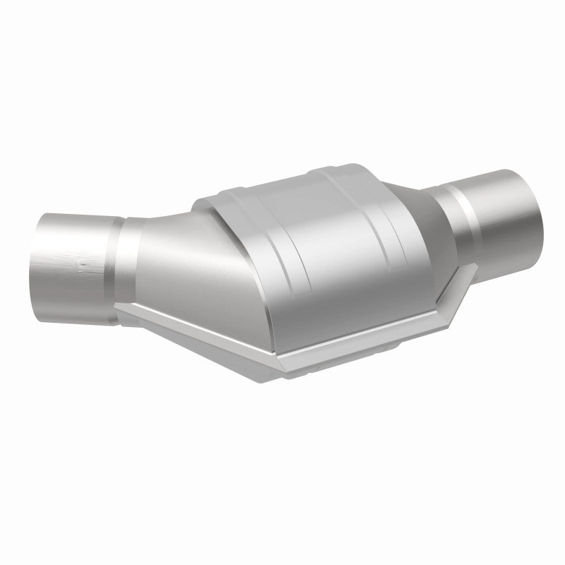 MagnaFlow Conv Univ 2.50inch Angled Inlet