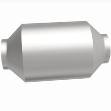 Load image into Gallery viewer, Magnaflow Universal Catalytic Converter 2.5in Spun CA