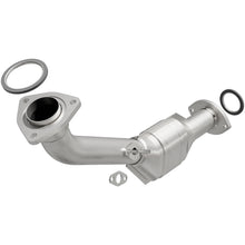 Load image into Gallery viewer, MagnaFlow Conv DF 02-04 Tacoma 2.4L Front