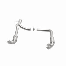 Load image into Gallery viewer, MagnaFlow 09-14 Ford E-150 California Grade CARB Compliant Direct-Fit Catalytic Converter