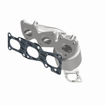 Load image into Gallery viewer, MagnaFlow Rear Converter Manifold Direct Fit 12-17 Hyundai Azera 3.3L