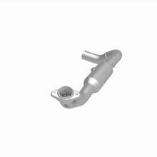 Load image into Gallery viewer, Magnaflow 05-06 Lincoln Navigator 5.4L Direct Fit Catalytic Converter - Passenger Side