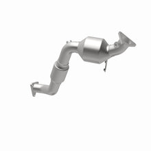 Load image into Gallery viewer, Magnaflow Conv DF 2007-2010 Q7 V6 3.6 OEM Underbody