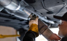 Load image into Gallery viewer, Magnaflow Direct-Fit Catalytic Converter Mazda MX-5 Miata