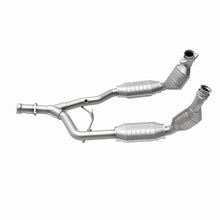 Load image into Gallery viewer, MagnaFlow Conv DF 96-98 Ford Mustang 3.8L