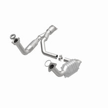 Load image into Gallery viewer, MagnaFlow Conv DF 06-09 TB/Envoy 5.3/6.0 OEM