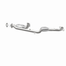 Load image into Gallery viewer, MagnaFlow Conv DF 95-97 Continental 4.6 front