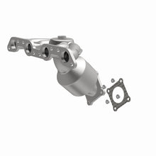 Load image into Gallery viewer, MagnaFlow Conv DF 00-04 Dodge Neon 2L Manifold