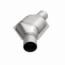 Load image into Gallery viewer, MagnaFlow Conv Univ 2.50inch Angled Inlet OBDII