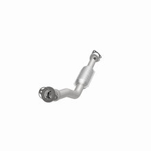 Load image into Gallery viewer, MagnaFlow Conv DF 97-03 Chevy Malibu 3.1L