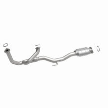 Load image into Gallery viewer, MagnaFlow Conv DF 97-02 Toyota Carmry 3.0L