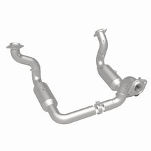 Load image into Gallery viewer, Magnaflow 20-22 Ford F-250 SD Single Underbody Direct Fit Cat Converter