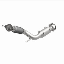 Load image into Gallery viewer, Magnaflow 17-20 Nissan Rogue Sport Rear Underbody 2L Direct Fit Converter