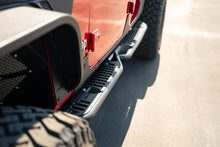 Load image into Gallery viewer, DV8 Offroad 20-23 Jeep Gladiator JT Body/Pinch Weld Mounted Step