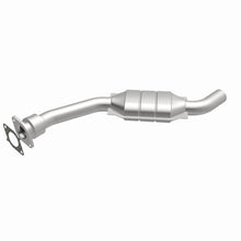 Load image into Gallery viewer, MagnaFlow Conv DF 00-04 Ford Taurus 3.0L