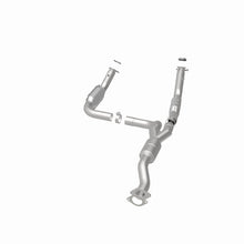 Load image into Gallery viewer, Magnaflow Conv DF 2011-2012 EXPRESS 2500 6.0L 6.0L Underbody