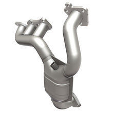 Load image into Gallery viewer, MagnaFlow Conv DF 3/01-02 Mercury Villager 3.3L Manifold