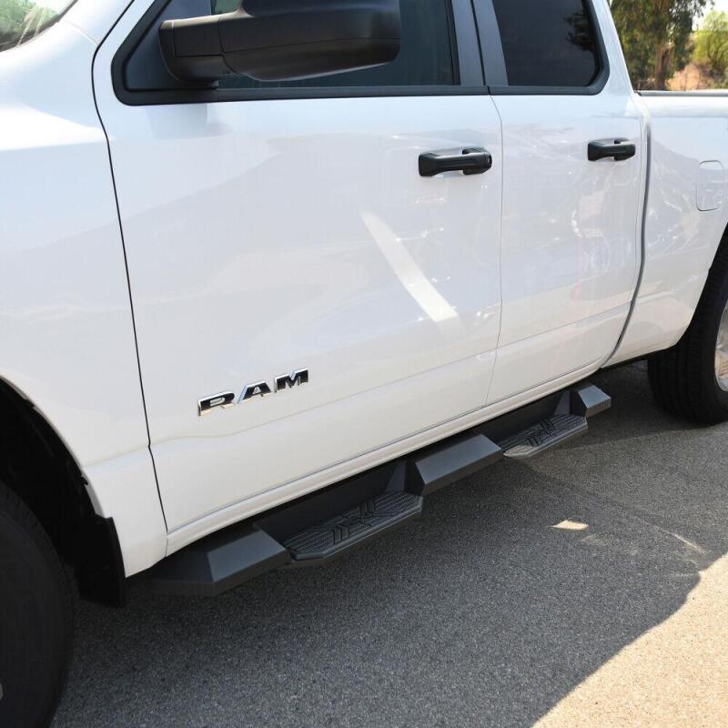 Westin/HDX 19-21 Ram 1500 Quad Cab (Excl. Classic) Xtreme Nerf Step Bars - Textured Black