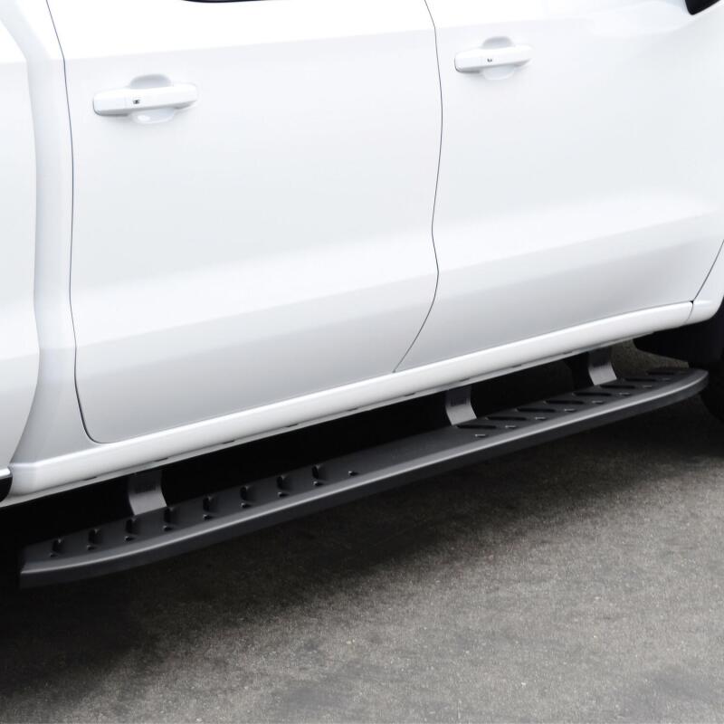 Westin 2019 Chevrolet Silverado/Sierra 1500 Crew Cab Thrasher Running Boards - Textured Black