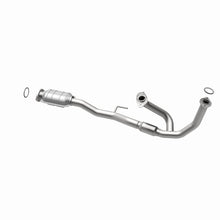 Load image into Gallery viewer, MagnaFlow Conv DF 97-02 Toyota Carmry 3.0L