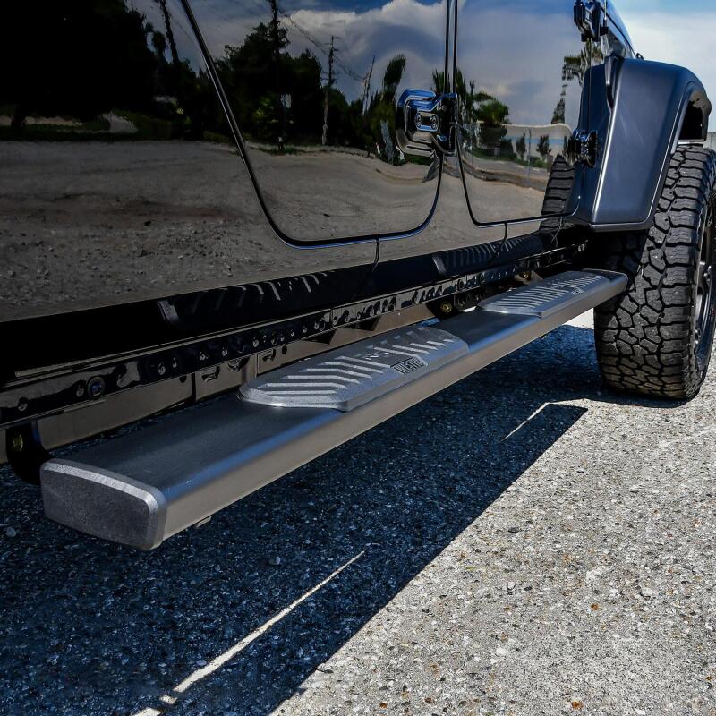 Westin 2020 Jeep Gladiator R5 Nerf Step Bars - Black