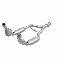 Load image into Gallery viewer, MagnaFlow Conv DF 96-98 Ford Mustang 3.8L