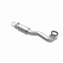 Load image into Gallery viewer, MagnaFlow 10-11 Honda CR-V California Catalytic Converter Direct Fit