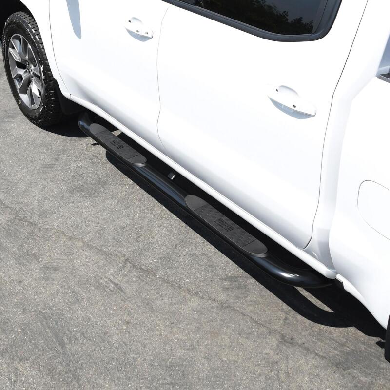 Westin 2019 Chevrolet Silverado/Sierra 1500 Crew Cab Platinum 4 Oval Nerf Step Bars - Black