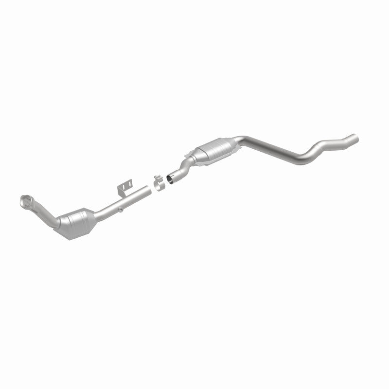 Magnaflow Conv DF 2003 ML350 3.7L Underbody