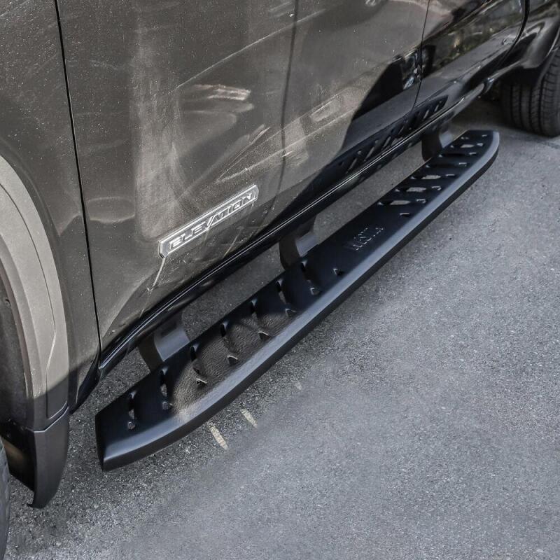 Westin 2019 Chevrolet Silverado/Sierra 1500 Crew Cab Thrasher Running Boards - Textured Black