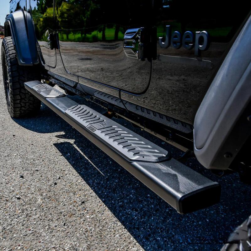 Westin 2020 Jeep Gladiator R5 Nerf Step Bars - Black