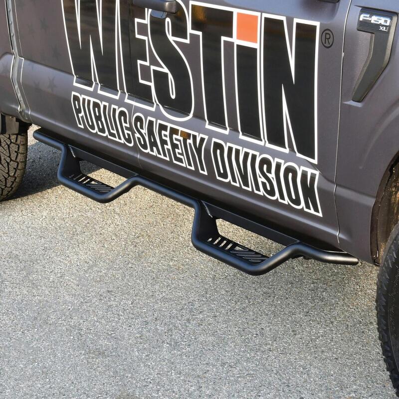 Westin 15-22 Ford F-150 SuperCrew / 17-22 F-250/350 Crew Cab Outlaw Nerf Step Bars