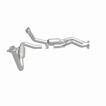 Load image into Gallery viewer, Magnaflow 07-10 Jeep Grand Cherokee V6 3.7L Direct-Fit Catalytic Converter