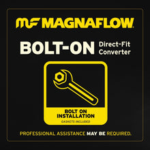 Load image into Gallery viewer, Magnaflow 12-14 Honda CR-V 2.4L Direct Fit Converter