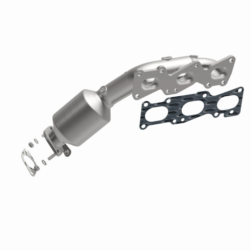 MagnaFlow OEM Grade Federal / EPA Compliant Manif Catalytic Converter 09-11 Hyundai Genesis V6 3.8L