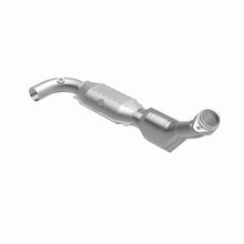 Load image into Gallery viewer, MagnaFlow Conv DF 97-98 Ford Trucks 4.6L