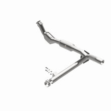 Load image into Gallery viewer, Magnaflow 01-03 Ford F150 XL/XLT V6 4.2L OEM Grade / EPA Compliant Direct-Fit Catalytic Converter