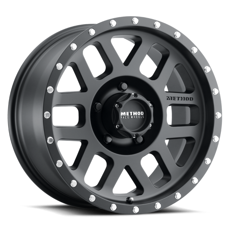 Method MR306 Mesh 18x9 -12mm Offset 5x5 94mm CB Matte Black Wheel