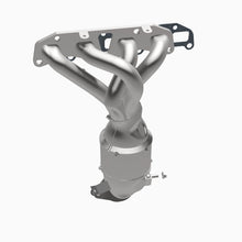 Load image into Gallery viewer, MagnaFlow 02-06 Nisssan Altima/Sentra V4 2.5L Manifold Direct Fit Catalytic Converter