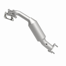 Load image into Gallery viewer, Magnaflow 2015 Colorado 3.6 Underbody Direct Fit Converter