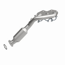 Load image into Gallery viewer, MagnaFlow Direct-Fit OEM Grade Federal Catalytic Converter 16-17 Lexus IS300/IS350 V6 3.5L