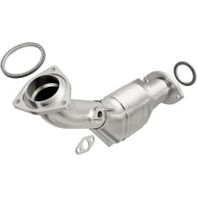 Load image into Gallery viewer, MagnaFlow Conv DF Front 00-04 Toyota Tacoma 3.4L 4WD / 00-04 Tundra 3.4L