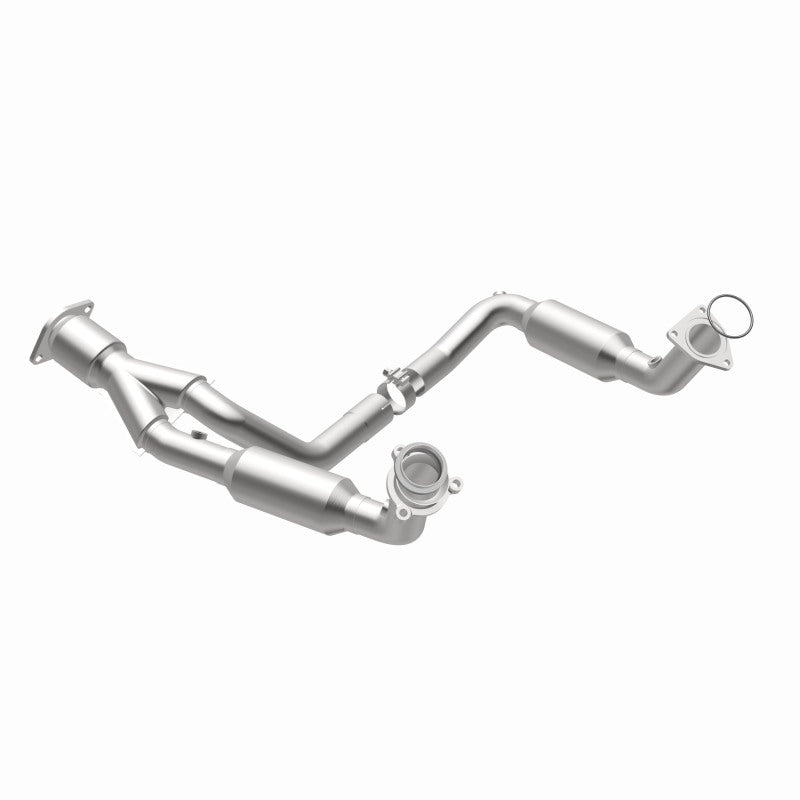 MagnaFlow Conv Direct Fit 07-09 Chevy Trailblazer SS 6.0L V8