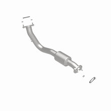 Load image into Gallery viewer, Magnaflow Conv DF 13-15 RAV4 2.5 Underbody