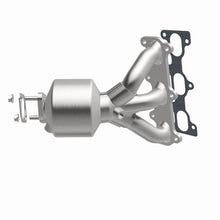 Load image into Gallery viewer, MagnaFlow Uni Catalytic Con DF 05-09 Hyundai Tucson  2.7 L P/S Manifold /05-07 Kia Truck